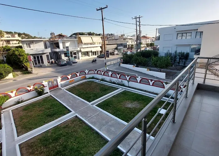 شقة George & Chrysi Kremastí