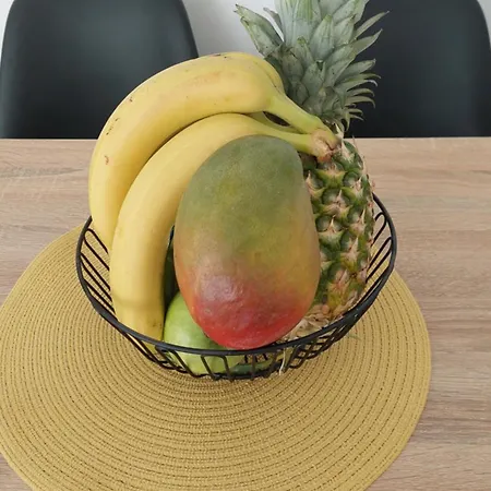 George & Chrysi Apartament